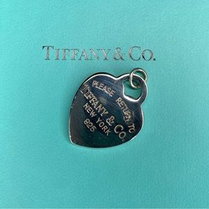 Tiffany & Co Heart Tiffany & Co. Tiffany & it is used